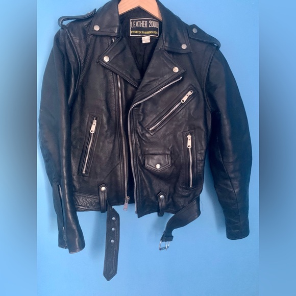Vintage Leather 2000 Black Genuine Leather Moto Biker Jacket with Belt - Picture 4 of 12